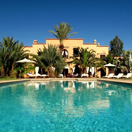 Villa Le Perroquet Bleu-2